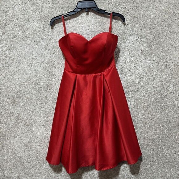 Hebeos Red Satin‎ Strapless Dress Women's Small Sweetheart Neckline A Line Flare - Picture 1 of 13